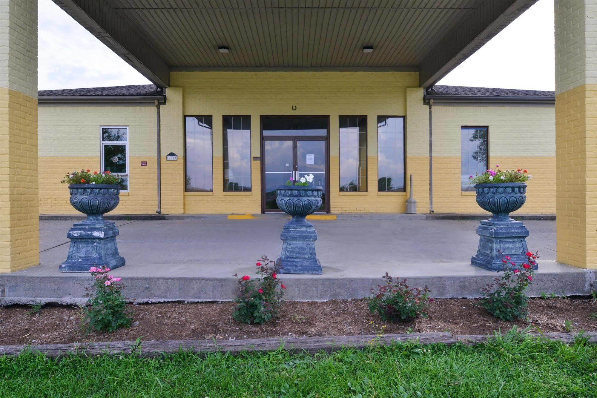 Motel 6-Grand Rivers, Ky Экстерьер фото