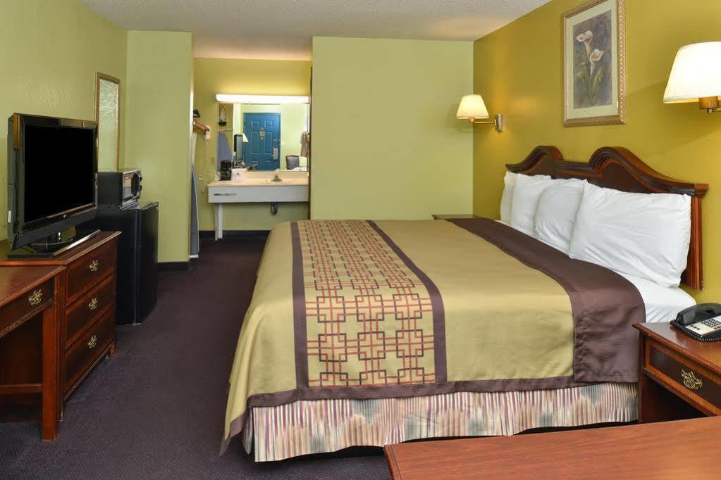 Motel 6-Grand Rivers, Ky Экстерьер фото